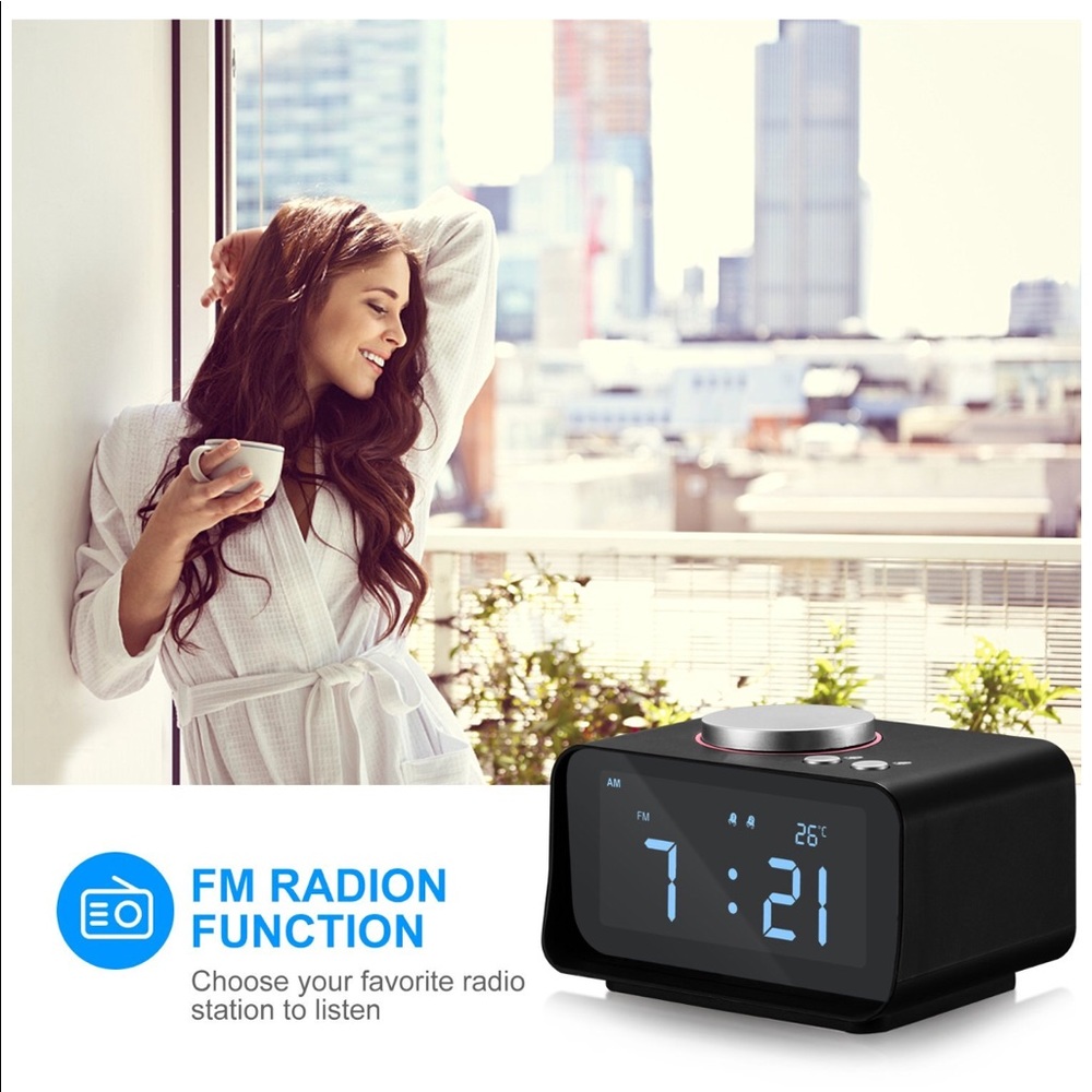 Alarm Clock Radio Fywonder, Dual USB Charger Port - Picture 2 of 7